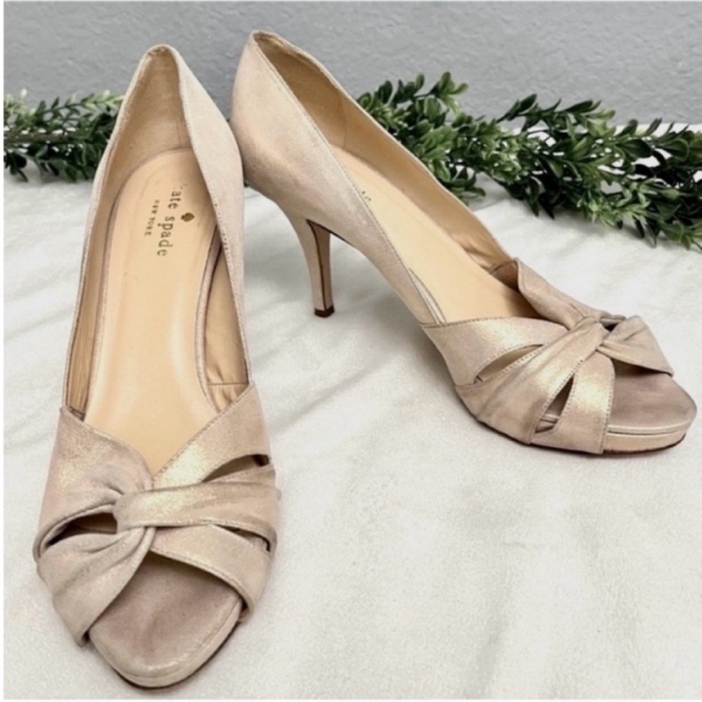 Kate Spade Cream Metallic Knot Peep-Toe Heels Size 8